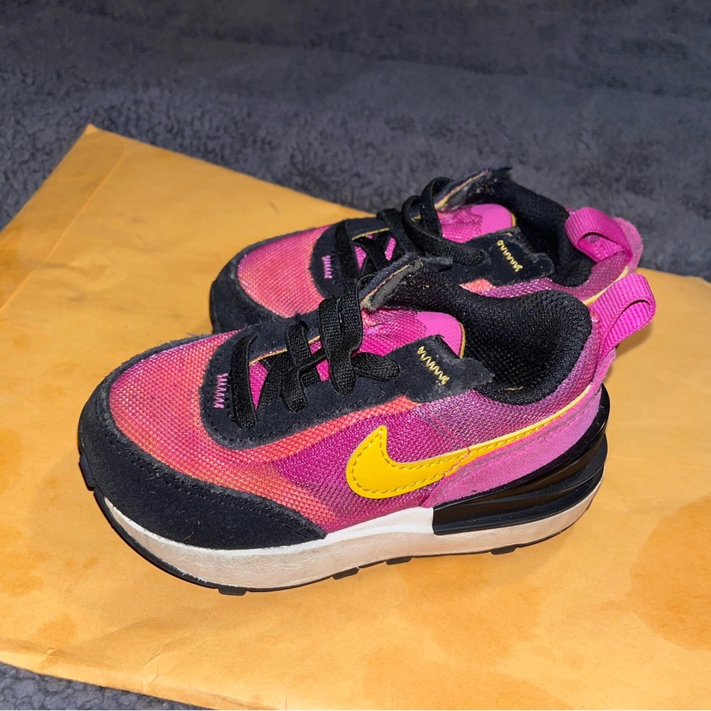 Nike waffles